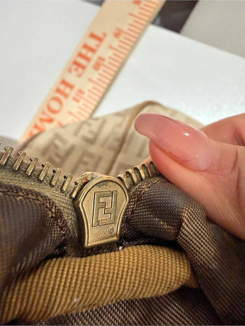 Vintage Fendi Zucchino FF Monogram Boston Bag Beige Tan Canvas Leather - Picture 10 of 12